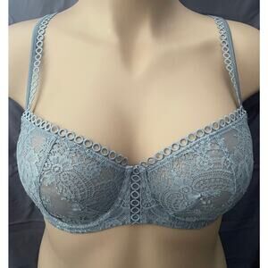 32DD VICTORIA'S SECRET DREAM ANGELS PUSH-UP BALCONETTE BRA